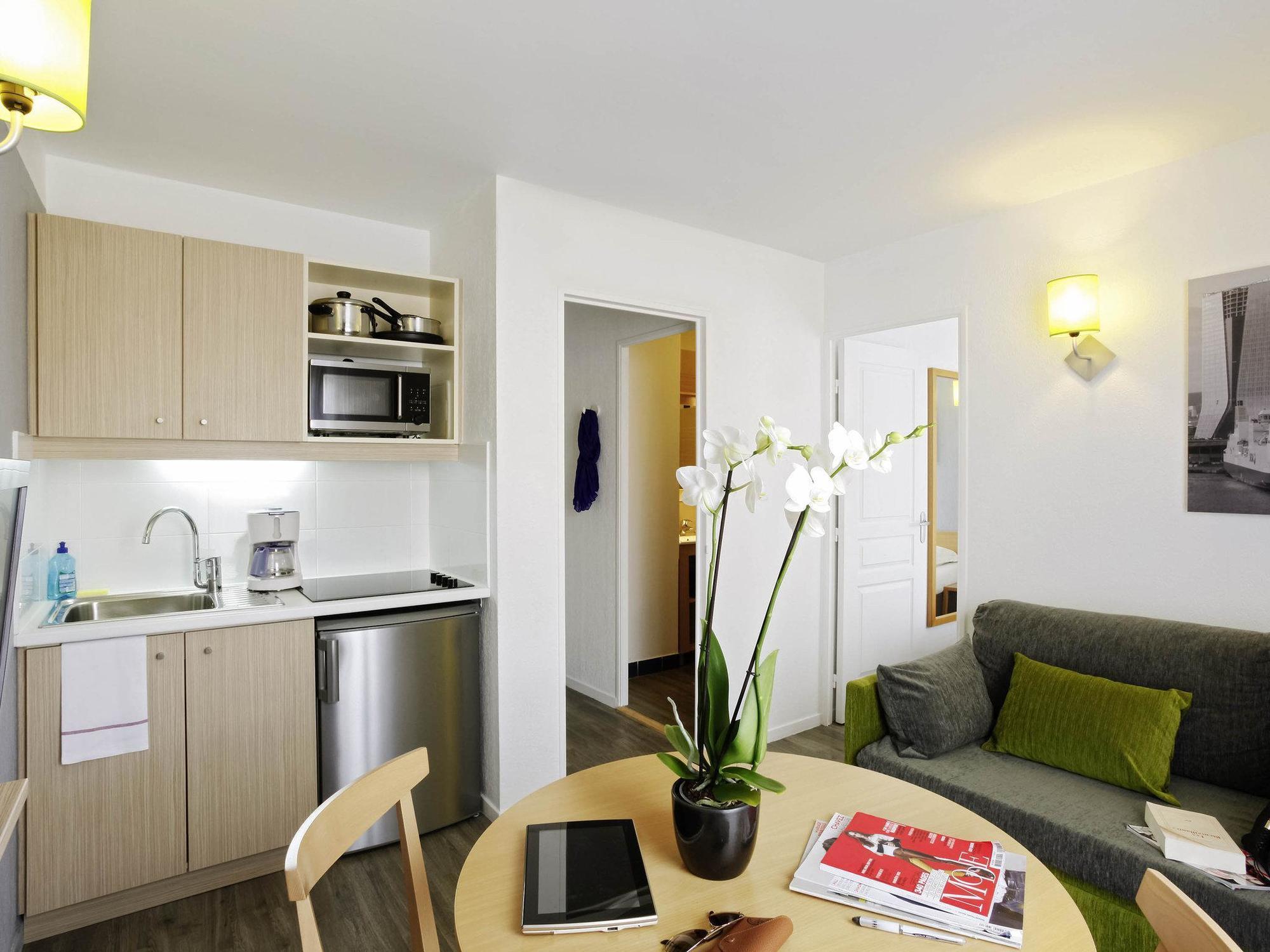 Aparthotel Adagio Access Marseille Prado Perier Екстер'єр фото