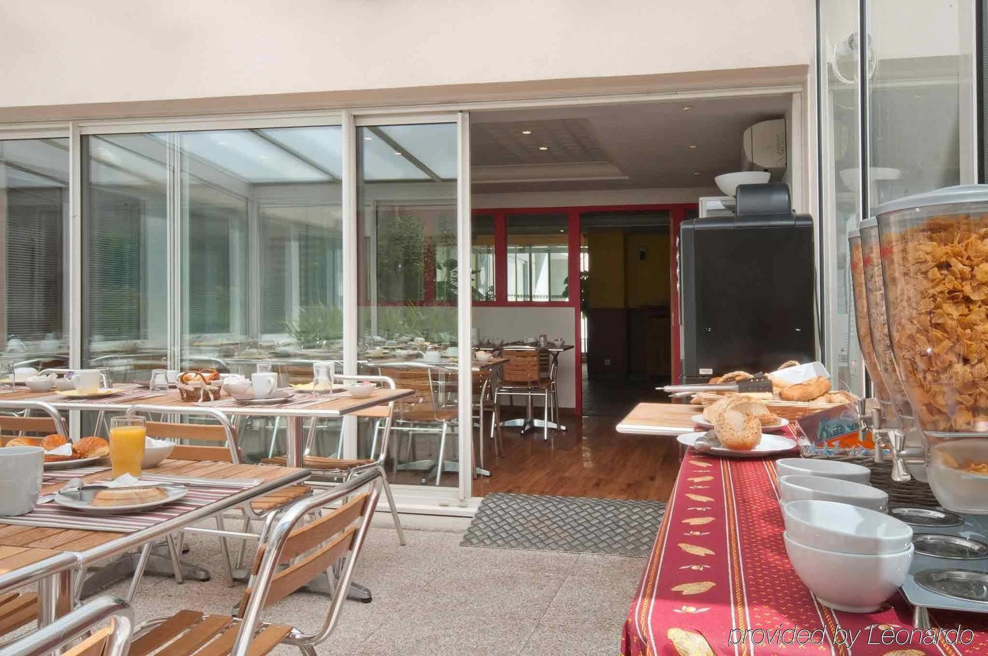 Aparthotel Adagio Access Marseille Prado Perier Екстер'єр фото